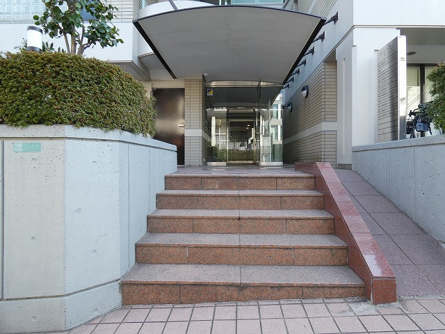 エントランス　エントランス