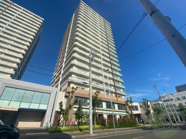 建物外観　札幌市中央区北３条東「ザ・タワーズフロンティア札幌」