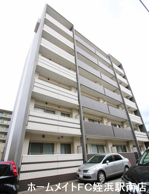 建物外観　★立派なマンションタイプ！★