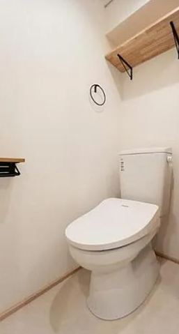 トイレ　参考画像となります