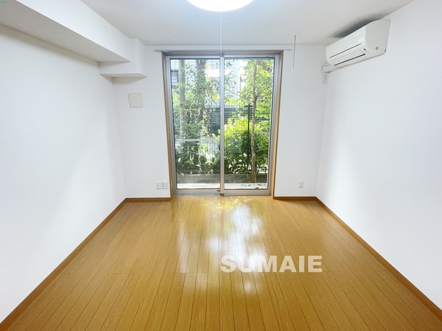 居室・リビング　開放感あるお部屋です♪