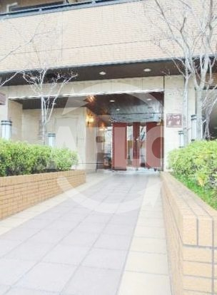 エントランス　ドミール桜川　エントランス