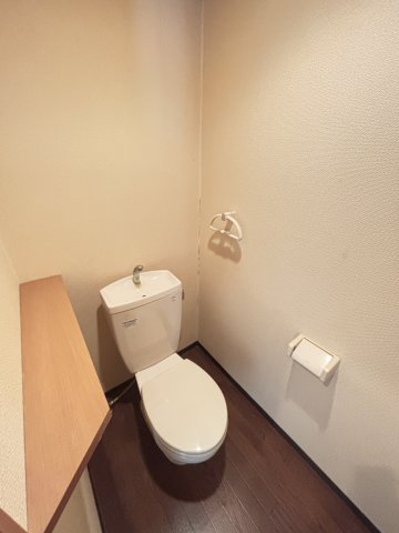 トイレ　トイレもきれいです