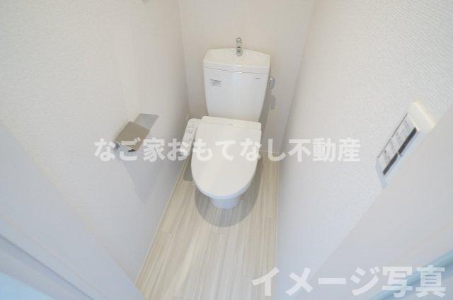 トイレ　同タイプ写真