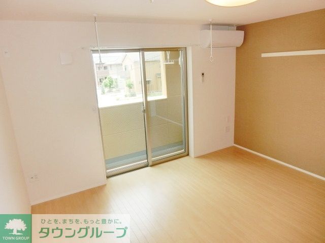 居室・リビング　お問合せはタウンハウジングまで！※現地待合わせ相談可能