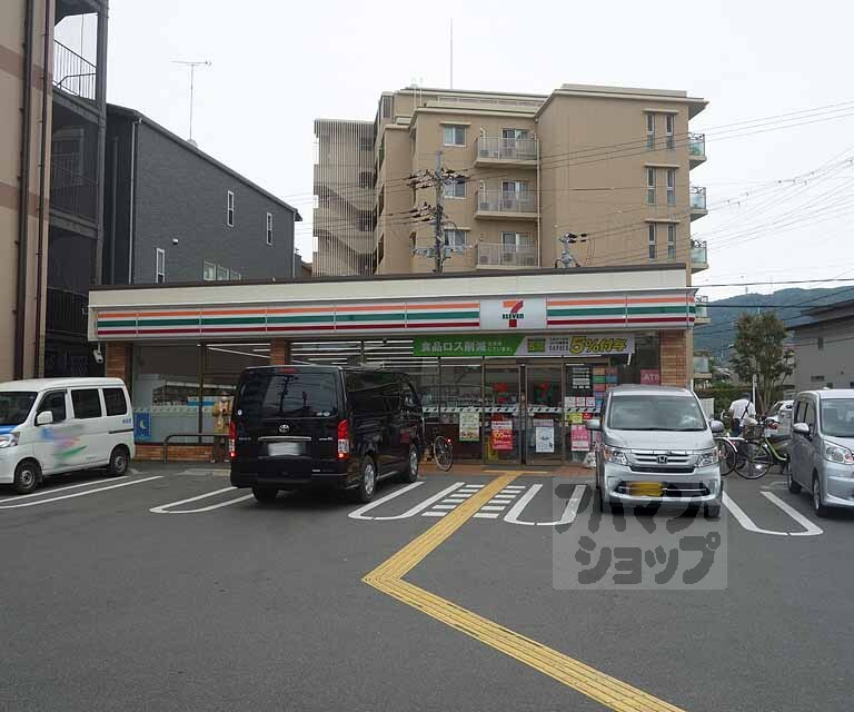 コンビニ　セブンイレブン　京都竹鼻堂ノ前店（コンビニ）まで62m