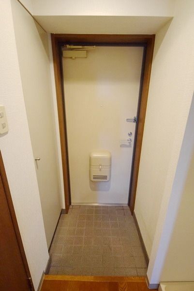 玄関　シューズＢＯＸあり