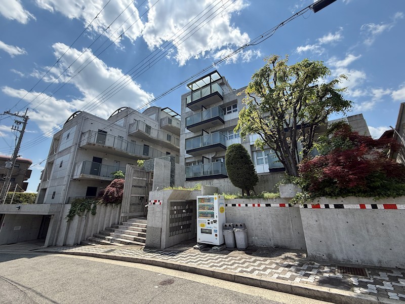 ホープ芦屋の外観写真