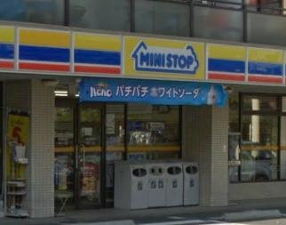 コンビニ　ミニストップ 篠崎町1丁目店（コンビニ）まで387m