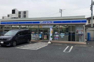 コンビニ　ローソン 瀬谷相沢七丁目店（コンビニ）まで378m