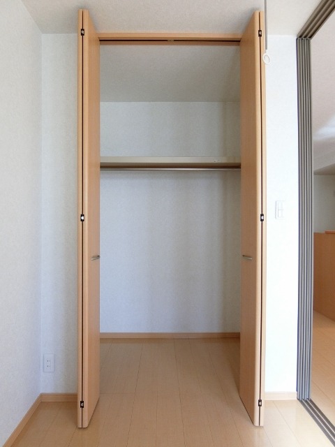 収納　図面と現状に相違がある場合には現状を優先