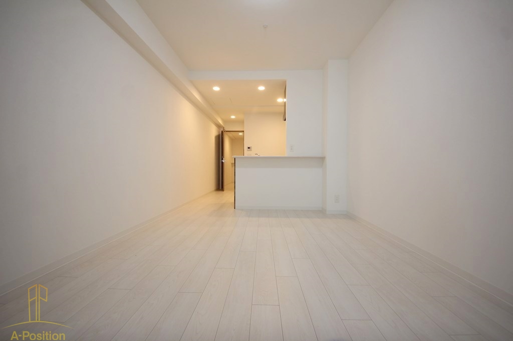 居室・リビング　ラフォルム鎗屋町