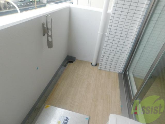 バルコニー　風通しの良いお部屋です。