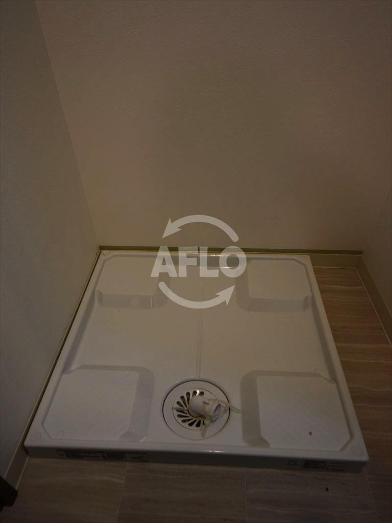 その他　レオンコンフォート難波ミラージュ　室内洗濯パン