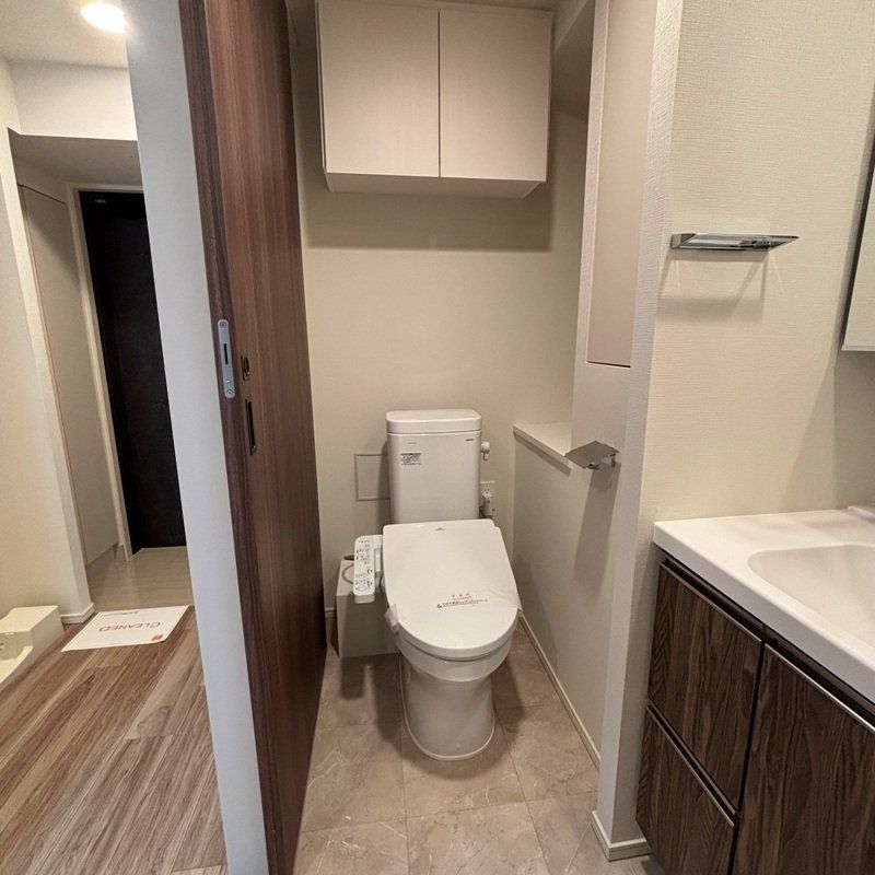 トイレ　※同タイプの別のお部屋です。
