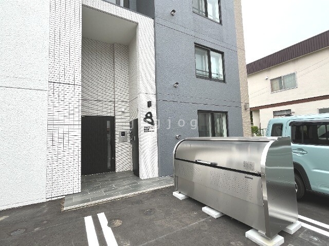 エントランス　専用ゴミステーション