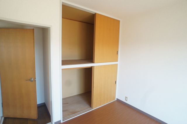 収納　同物件別部屋写真（実際は現況を優先いたします）