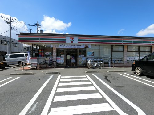 コンビニ　セブン-イレブン 佐倉上志津店（コンビニ）まで543m