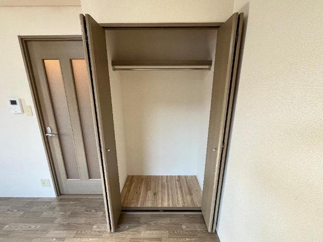 収納　クローゼット