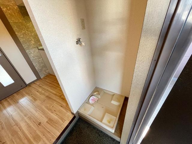 その他　洗濯機置場