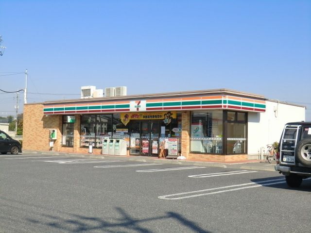 コンビニ　セブンイレブン（コンビニ）まで100m