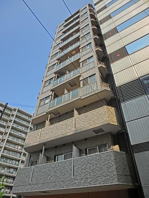 建物外観　タイル調のおしゃれな外観