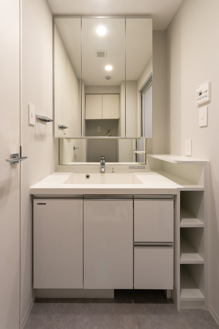 洗面設備　※写真は同タイプ住戸です。