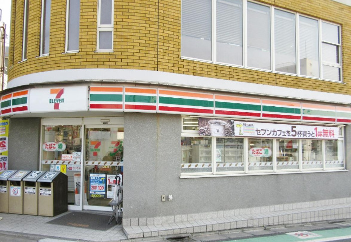 コンビニ　セブンイレブン 世田谷新代田駅前店（コンビニ）まで512m