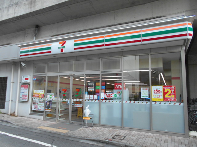 コンビニ　セブンイレブン練馬富士見台駅西店（コンビニ）まで160m