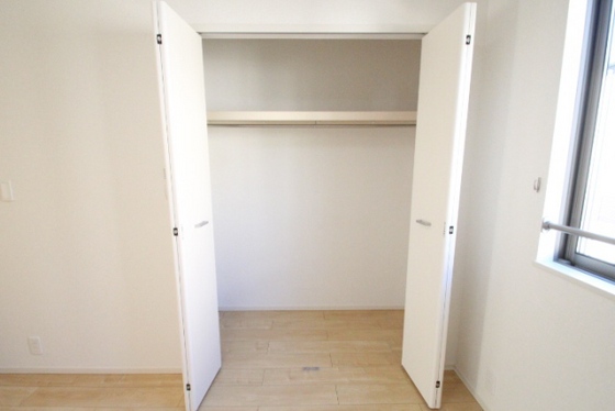 収納　※別部屋の写真です