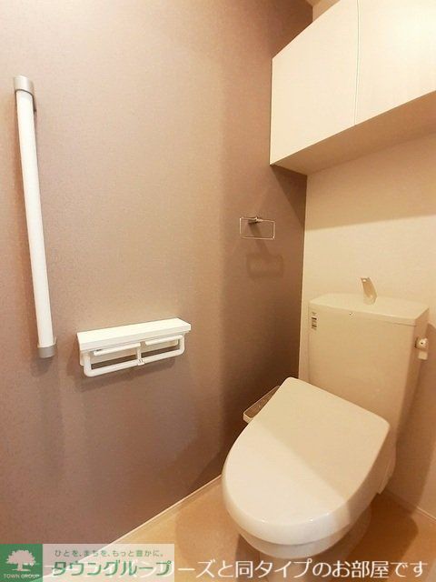 鳥羽町アパートのトイレ写真