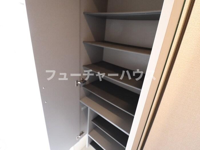 プレアデス見川Fの玄関写真