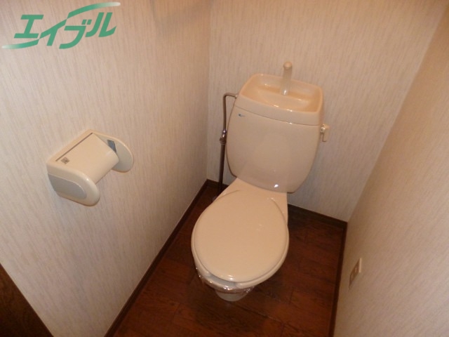 トイレ　同タイプの画像です