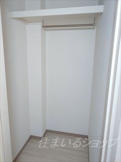 収納　ウォークインクローゼット