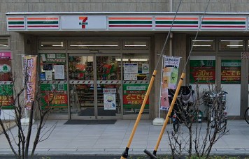コンビニ　セブンイレブン 西大島駅前店（コンビニ）まで307m