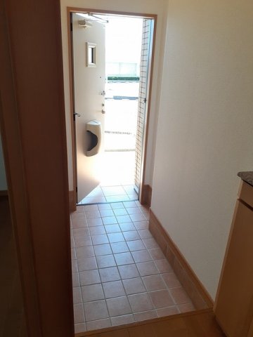 玄関　落ち着いた玄関です