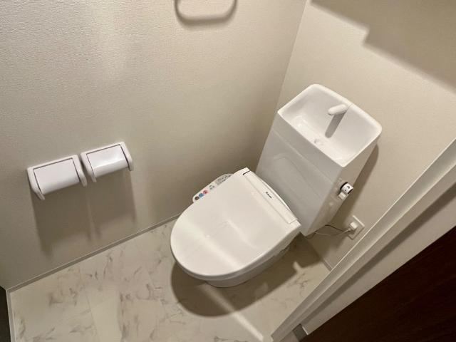 トイレ　シャワー付トイレ