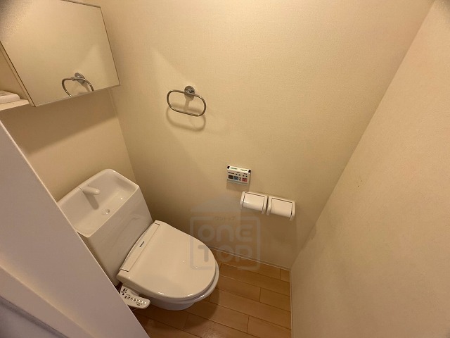カーサ・クラシオンFのトイレ写真
