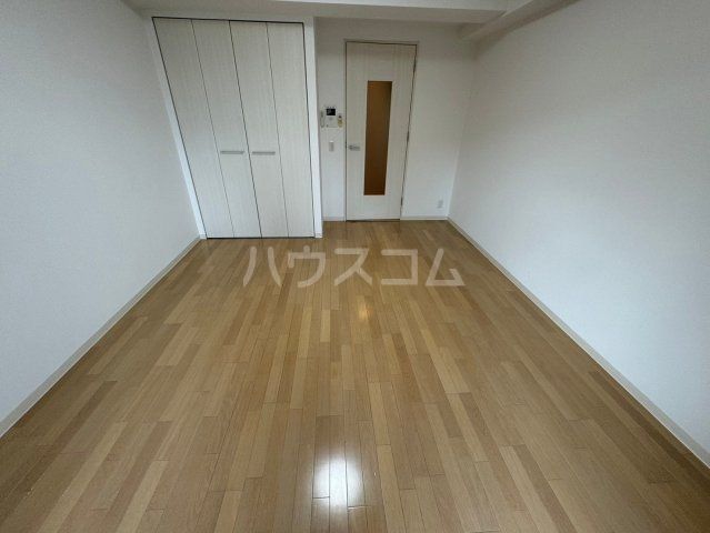 プラウドフラット新大阪の内装写真