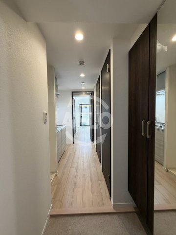 玄関　ＴＨＥＳＥＮＳＥＲＥＳＩＤＥＮＣＥ新深江　玄関