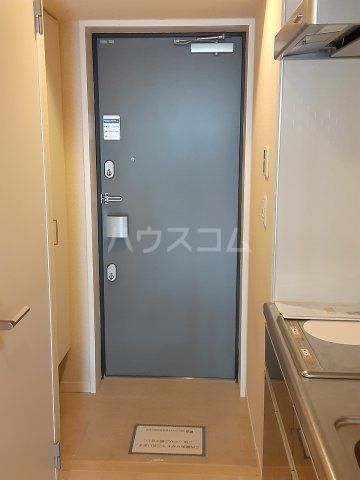シャーメゾンステージ日野の玄関写真
