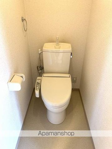 ＪＲ予讃線 川之江駅 徒歩30分 2階建 築20年のトイレ写真