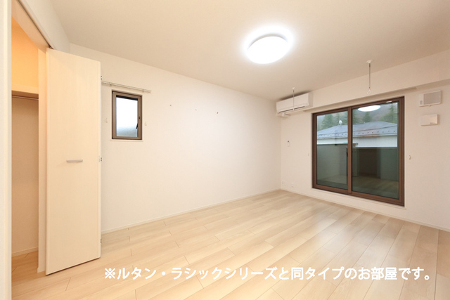ＪＲ博多南線 博多南駅 徒歩19分 2階建 新築の居間写真