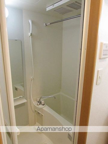 西鉄天神大牟田線 雑餉隈駅 徒歩10分 9階建 築21年の風呂写真