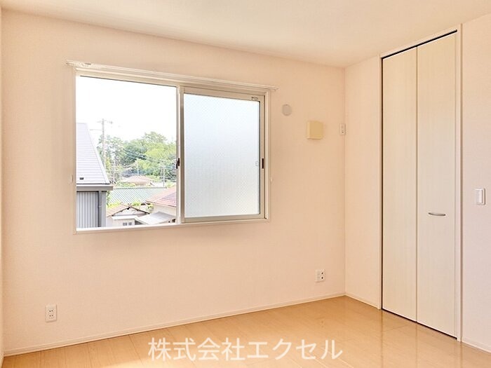 ＪＲ青梅線 小作駅 徒歩13分 2階建 築19年の内装写真