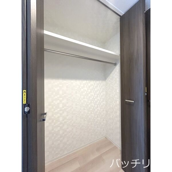 地下鉄東山線 今池駅 徒歩5分 10階建 築5年の内装写真