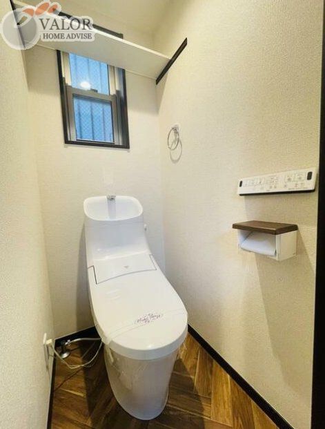 東急目黒線 元住吉駅 徒歩12分 2階建 築8年のトイレ写真