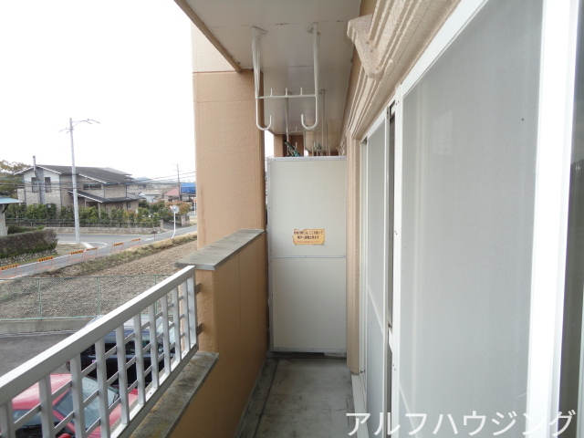 バルコニー　ベランダ
