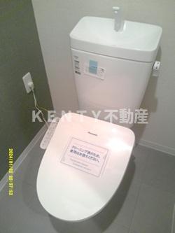 アクティ目黒駅前1号棟のトイレ写真