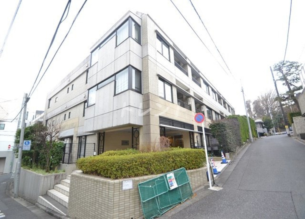 ブリリアイスト代々木上原の外観写真